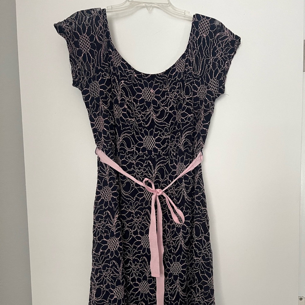 Motherhood maternity dress size Large